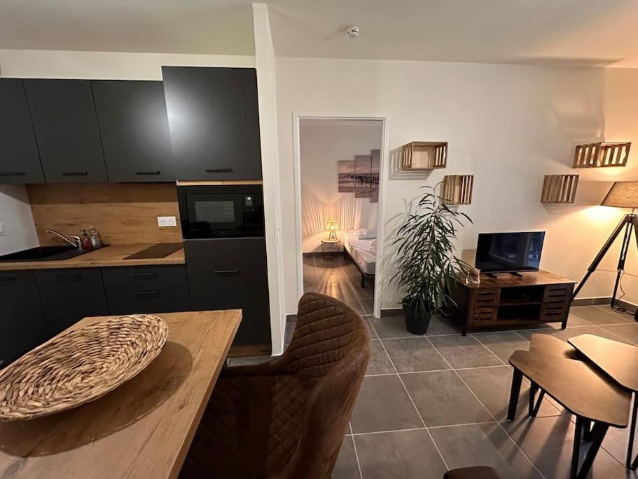 Apartment A 600m De La - Le Cosy -